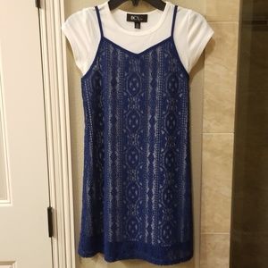 This is a kids dress ,size 7-8